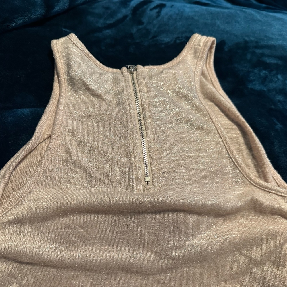 Tank top - Picture 2 of 3